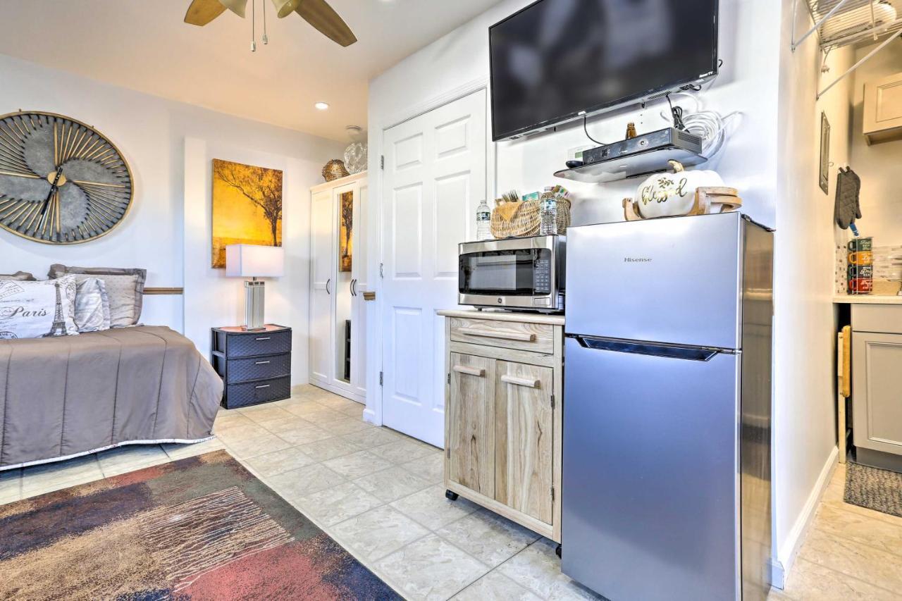 Holiday home With Great Outdoor Space! Elmont